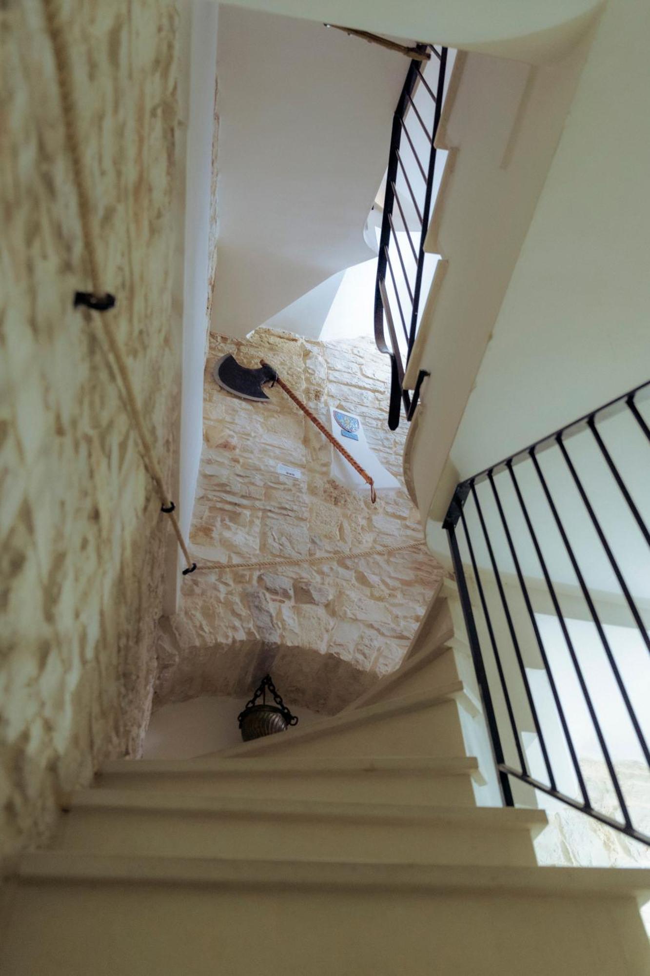 La Torre Storica Bed and Breakfast Bitonto Buitenkant foto